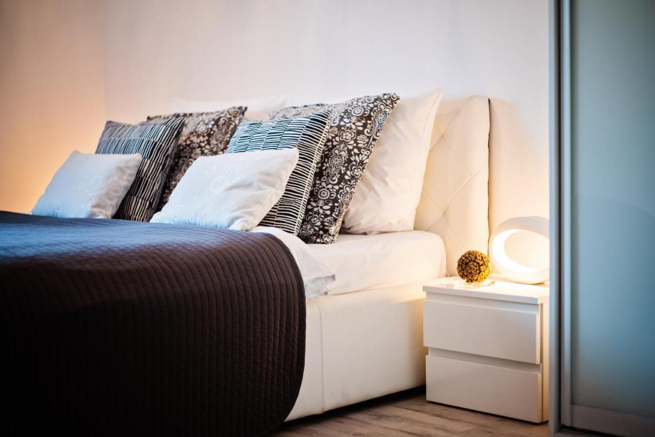Apartamenty Homely Place Casa Verona - Stary Rynek - Parking Poznań Eksteriør billede