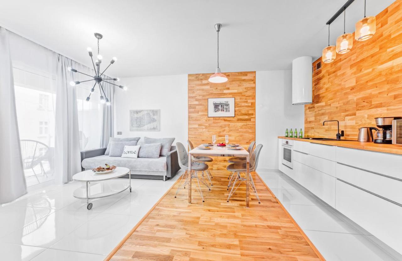 Apartamenty Homely Place Casa Verona - Stary Rynek - Parking Poznań Eksteriør billede